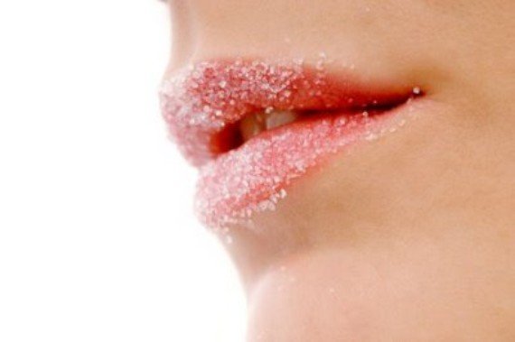 Sugar Helps in 5 Ways to Enhance our Beauty