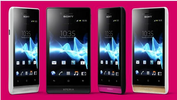 Sony Xperia Look: Smartphone for Lovers of Facebook 9