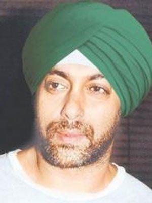 Which Bollywood Actor Look Cute In Sikh Avatar 4