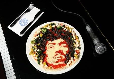 Special Pizza for Music and Celebrities Lovers-4