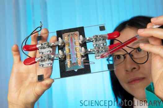 An Entire Research Lab Fit on a Chip