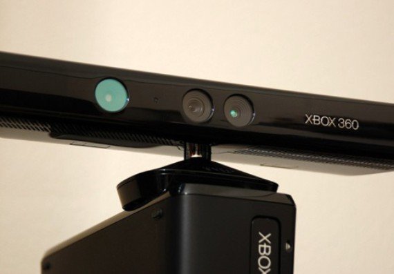 Microsoft Kinect vs Xbox 360