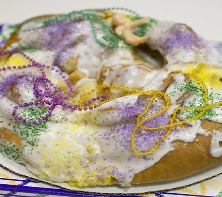 What is King Cake  How to Bake King Cake at Home