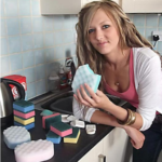 A Girl Addicted to Eat Dishwashing Foam