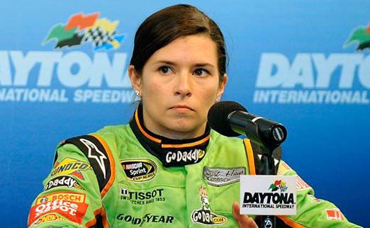Female Star of NASCAR Announces Divorce on Facebook 1