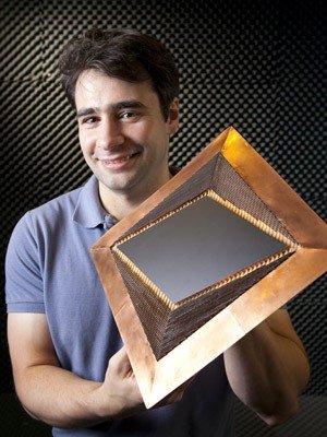 New Study Refines Material for Making Invisibility Cloak 1